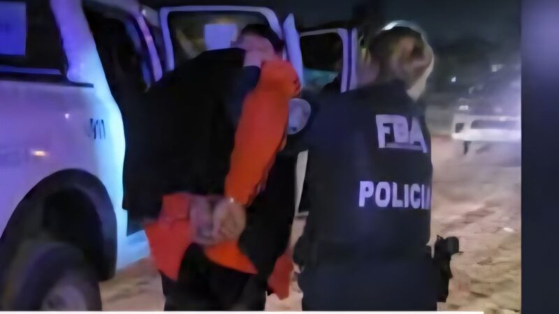 Monte Grande: detuvieron a un hombre por tenencia de arma y drogas