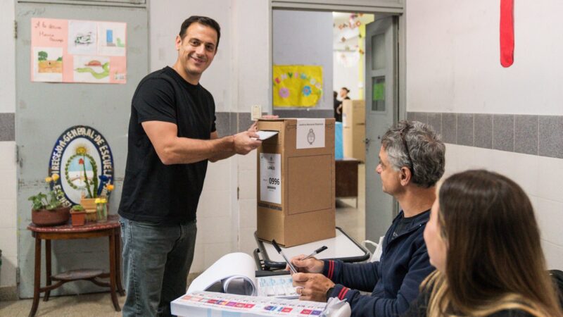 Lanús: Fuerza Patria 45,12% — LLA recortó la brecha a 8,29 puntos