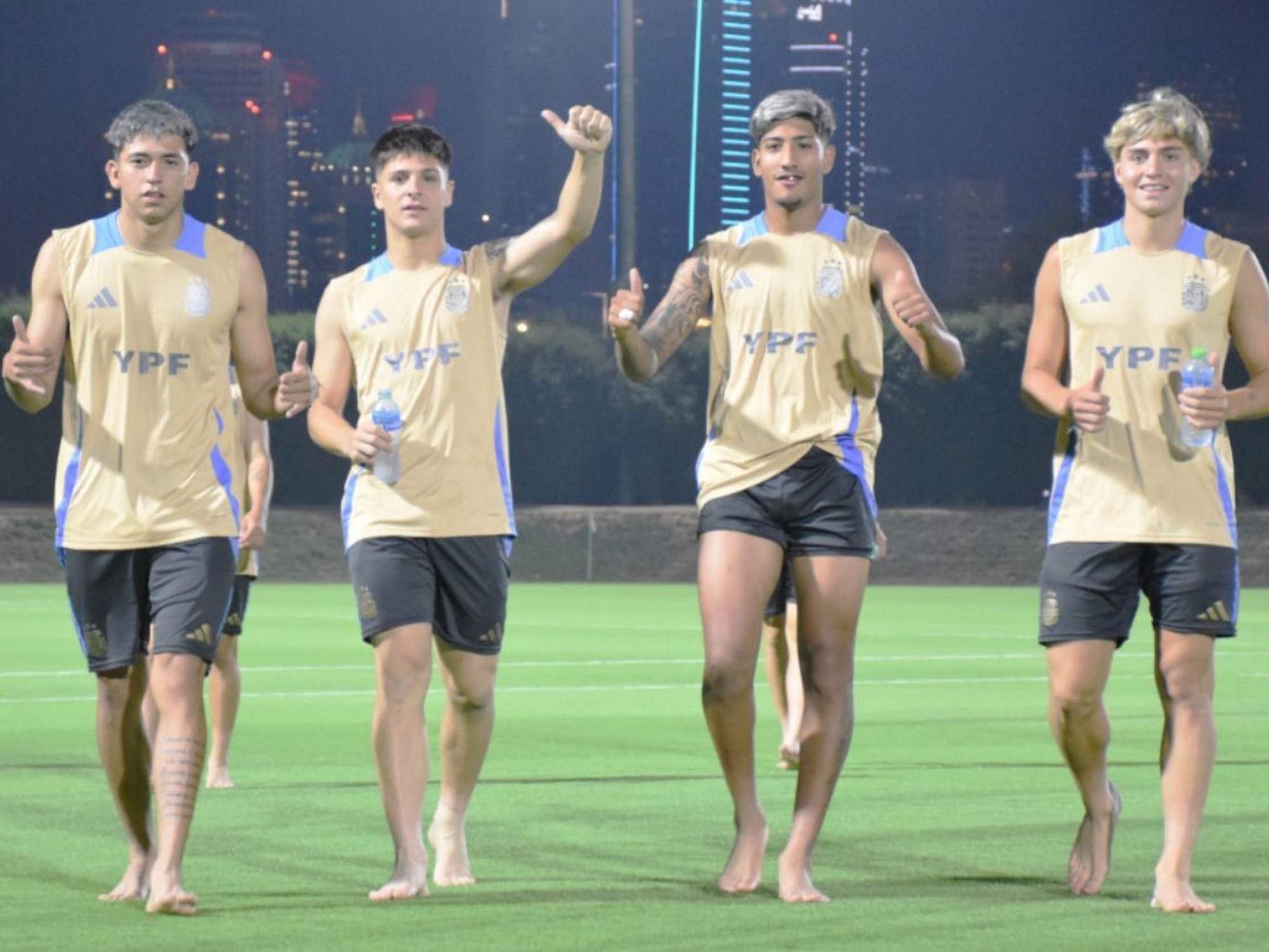 La selección argentina ya está en Qatar para el Mundial Sub-17