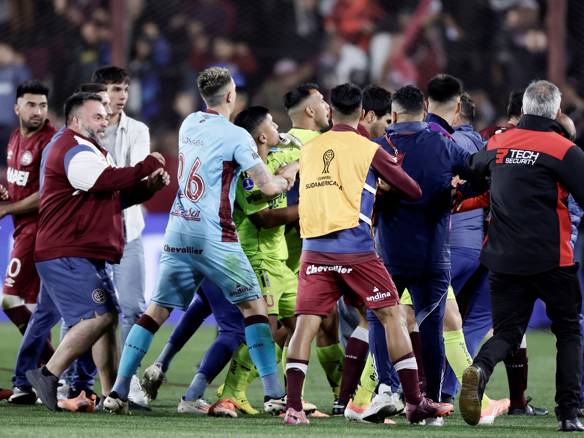 Video: final escandaloso de la semifinal Lanús vs Universidad de Chile