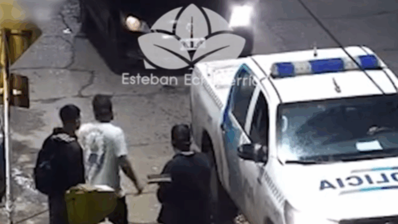 Detienen a dos personas en Monte Grande por robo en la vía pública