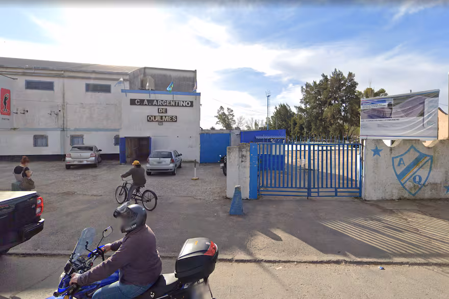 Murió el niño de 8 años al que se le cayó un arco encima en un club de Quilmes