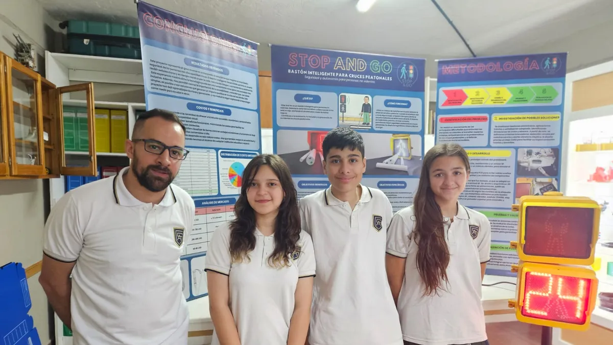 Monte Grande: alumnos presentan bastón inteligente en feria de Brasil