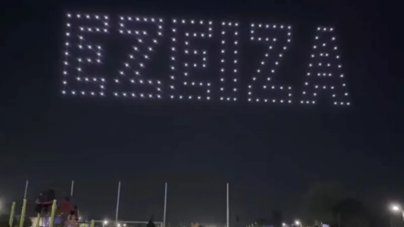 Ezeiza 30° aniversario: show de drones y festejos