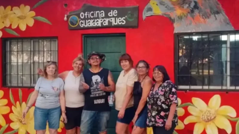 Mural en Laguna de San Vicente embellece la reserva