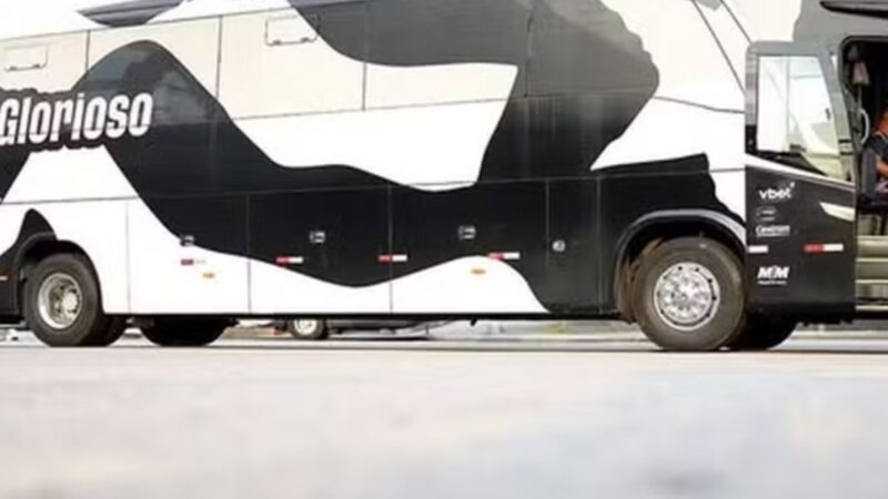 Tiroteo en Río de Janeiro: micro de Botafogo quedó atrapado