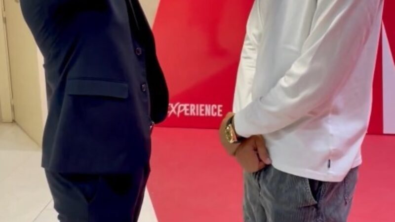 Carlos Alcaraz recibió la bendición del sacerdote más joven de España