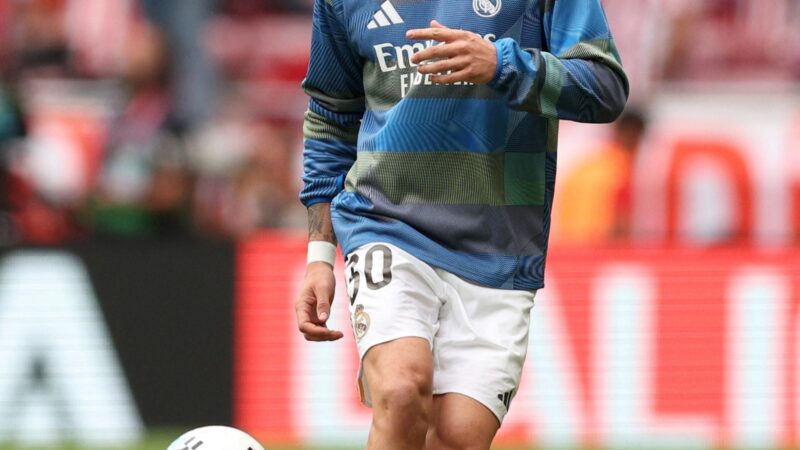 Real Madrid vs Valencia: Mastantuono será titular en el duelo