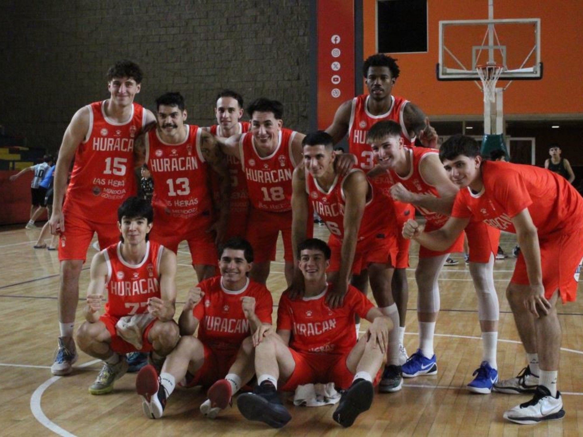 Huracán y Hindú protagonizaron festival de puntos en la Liga Argentina