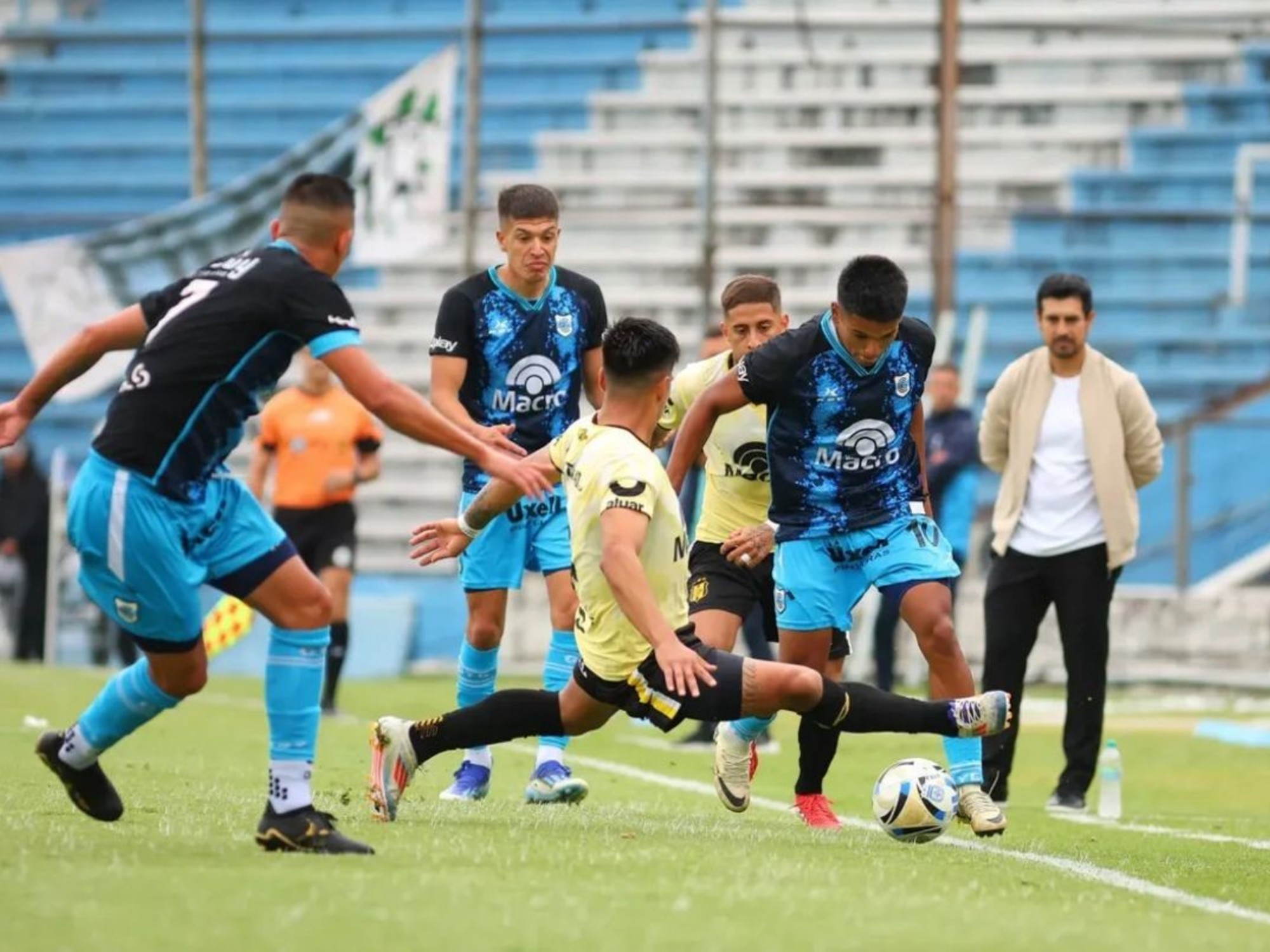 Gimnasia de Jujuy busca hazaña ante Deportivo Madryn, duelo con morbo