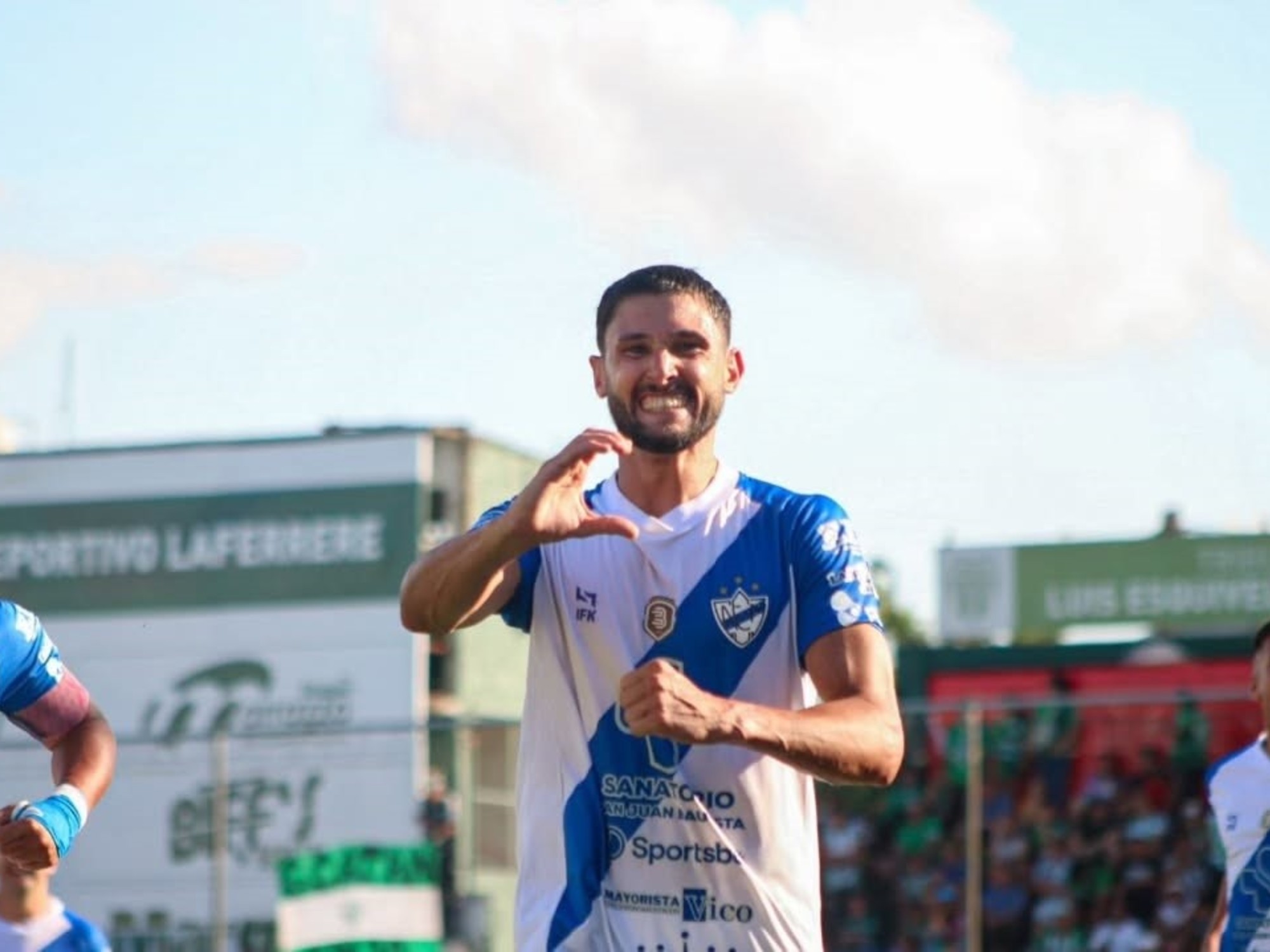 Midland regresa a la cima y refuerza su sueño de ascenso directo