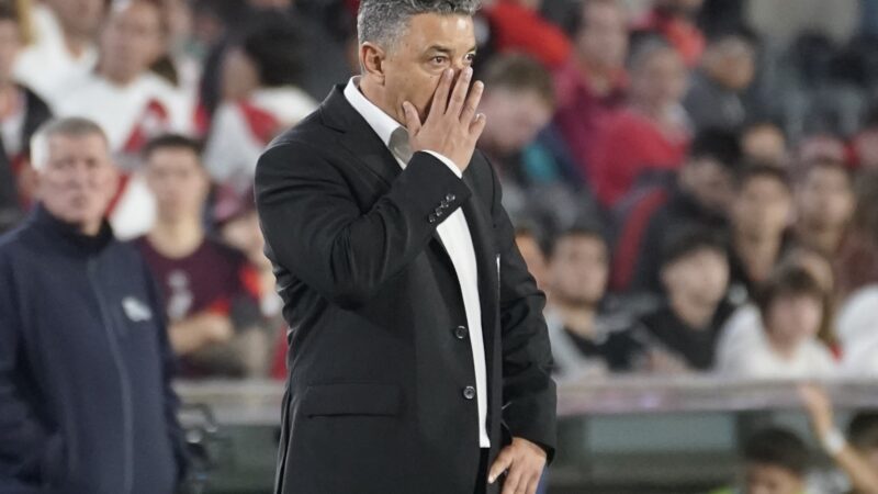 Video: así reaccionó Gallardo tras penal fallado por Borja