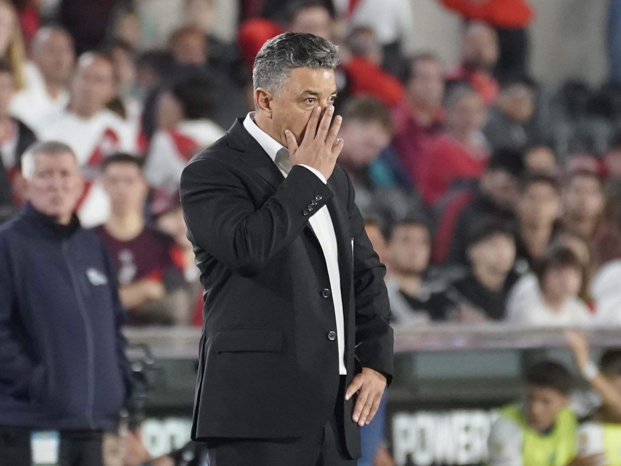 Video: así reaccionó Gallardo tras penal fallado por Borja