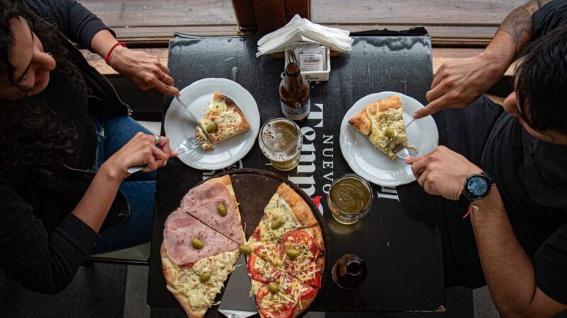 Dónde comer pizza libre en Almirante Brown: descuentos y locales