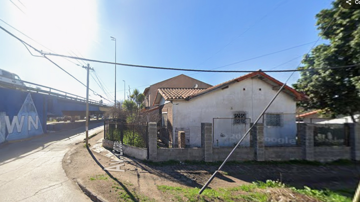 Almirante Brown: asesinan a un hombre a cuchilladas en una esquina