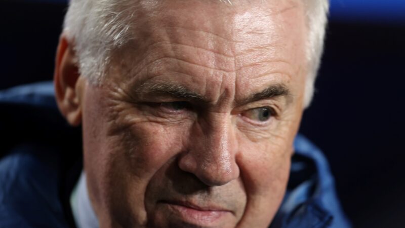 Campeón del mundo con Brasil critica técnicos foráneos ante Ancelotti