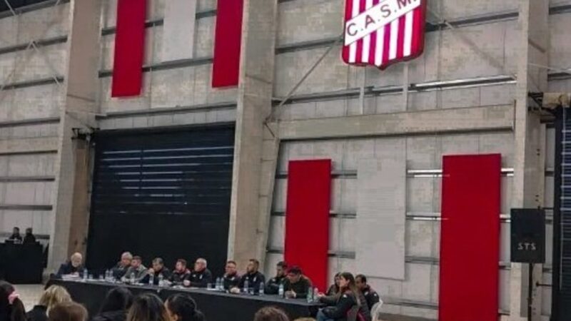 San Martín de Tucumán: presidente renuncia y convoca elecciones