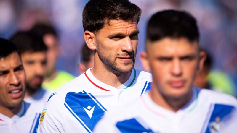 Magallán operado de fractura ante Talleres: volveremos más fuertes