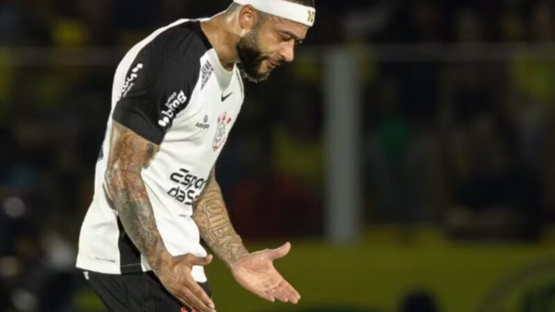 Revelan la millonaria deuda del Corinthians con Memphis Depay