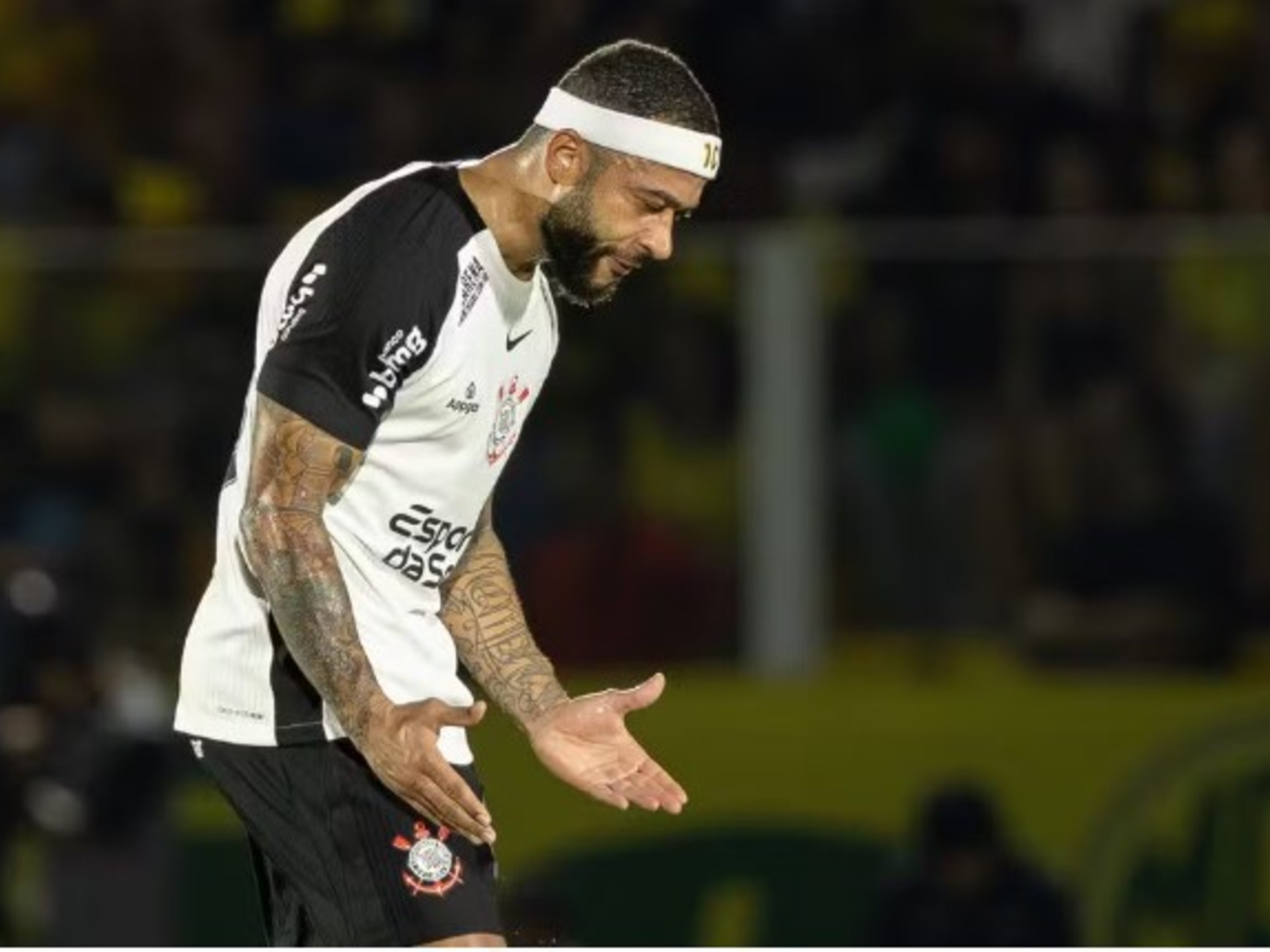Revelan la millonaria deuda del Corinthians con Memphis Depay