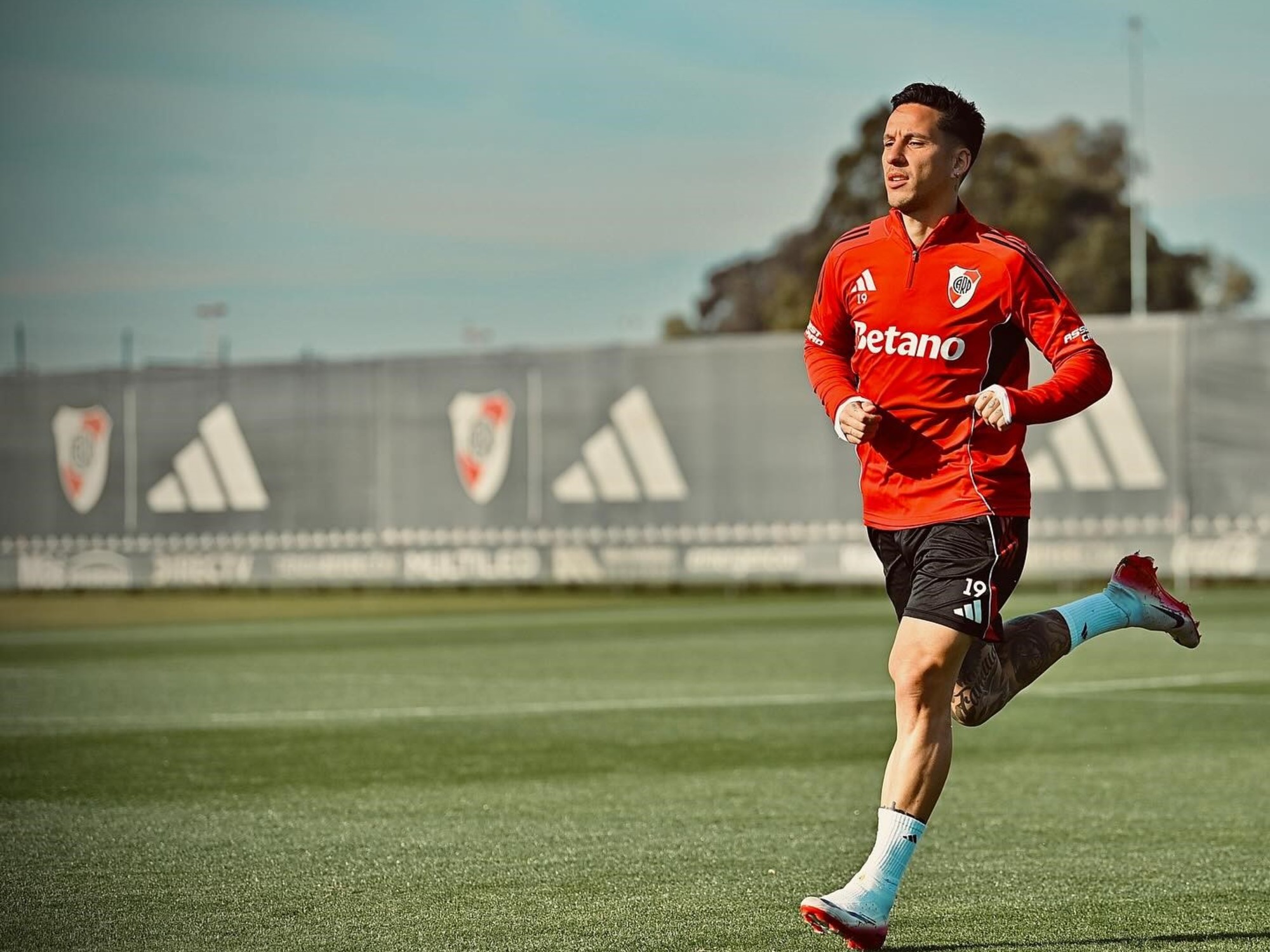 Expectativa por Montiel y Driussi en River antes del superclásico