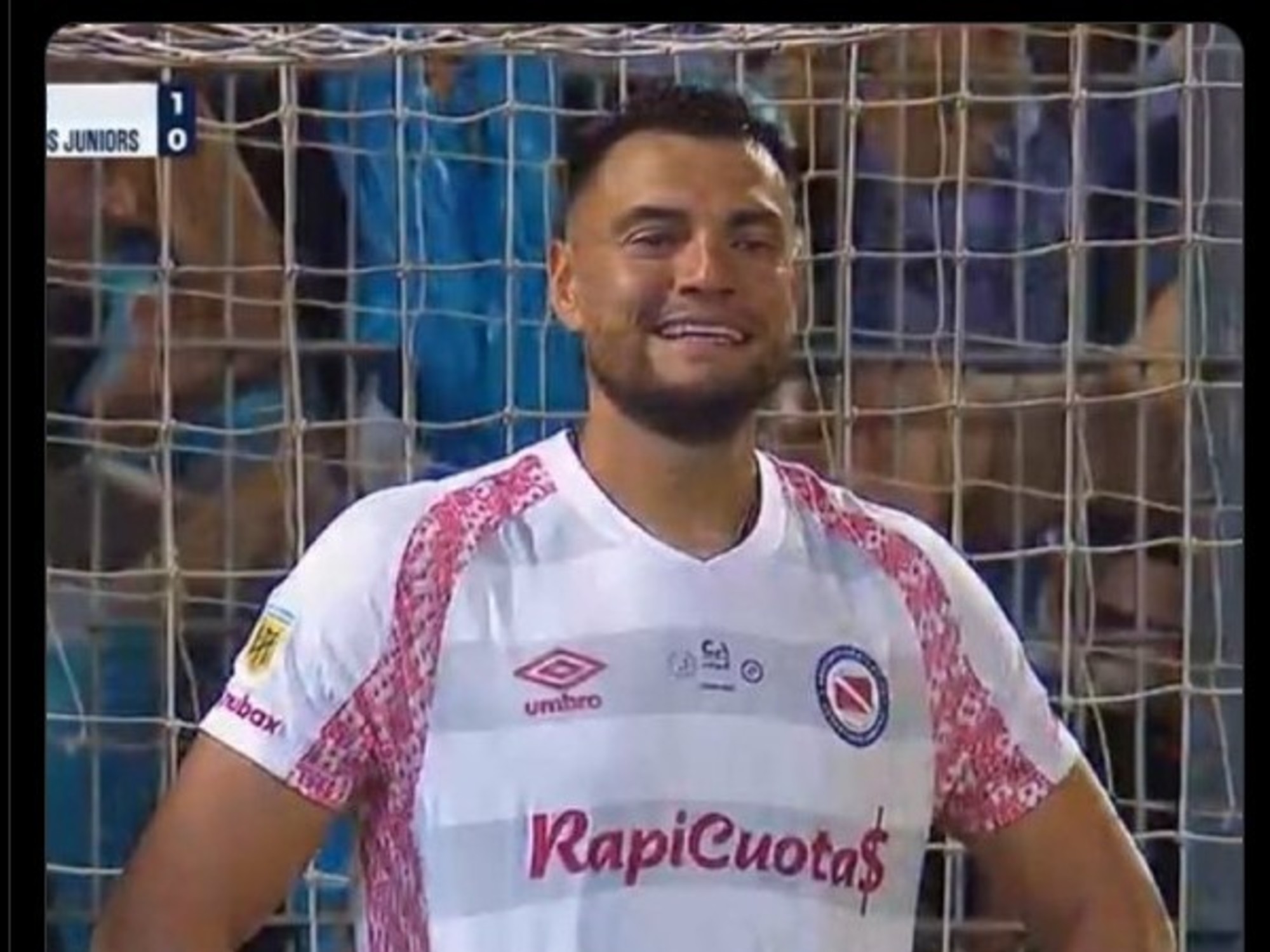 Memes del título de Rivadavia en la Copa Argentina con Chiquito Romero