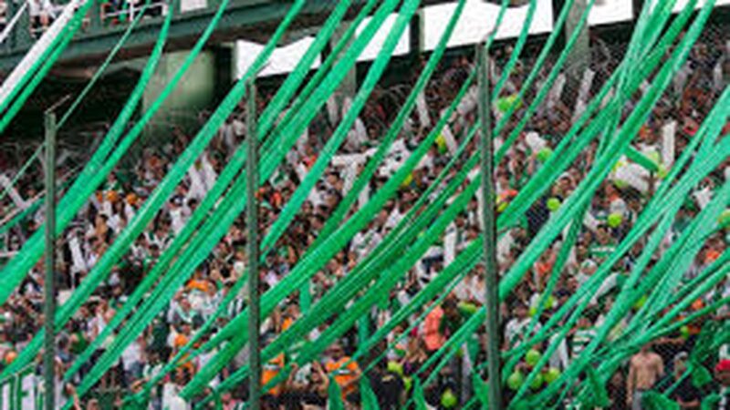 Banfield lanza promo para socios: invitados entran gratis vs Aldosivi