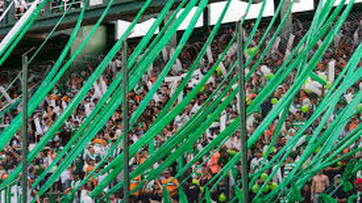 Banfield lanza promo para socios: invitados entran gratis vs Aldosivi