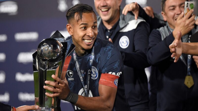 Emotiva dedicatoria de Villa a Russo tras ganar la Copa Argentina