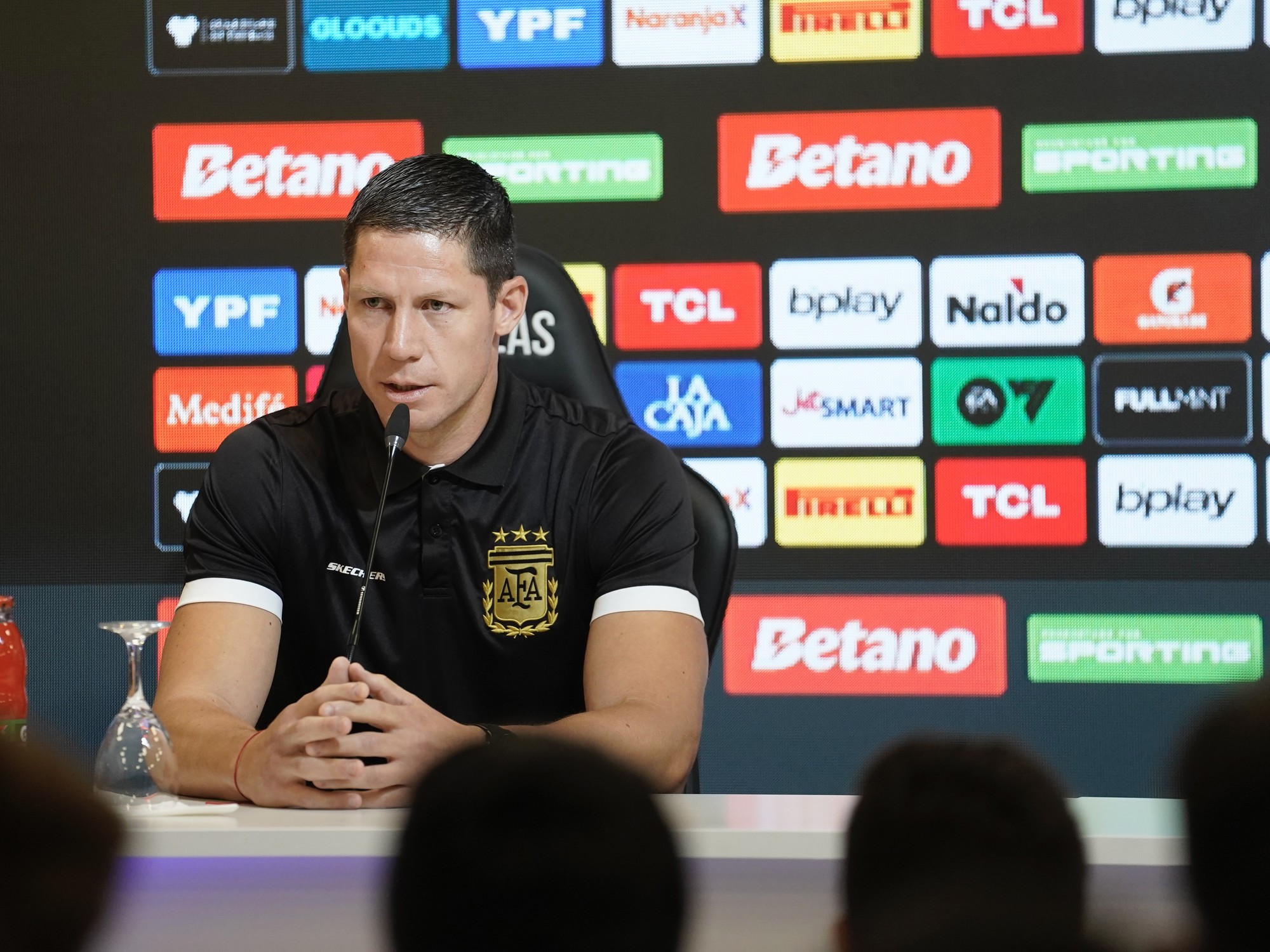 Nicolás Ramírez, el polémico árbitro de clásicos y finales de fútbol