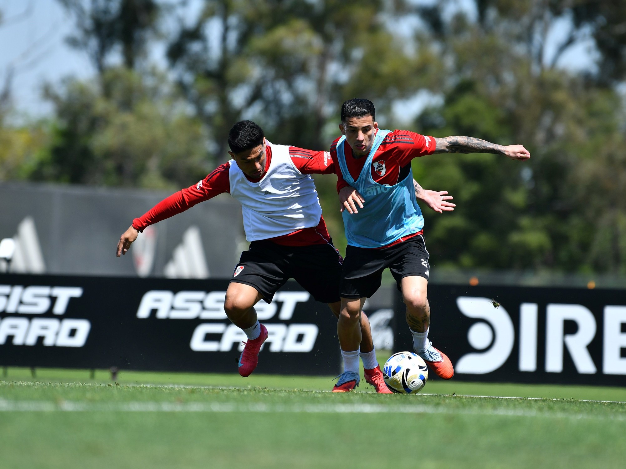 Castaño para Boca: indiscutido por Gallardo y resistido por hinchas