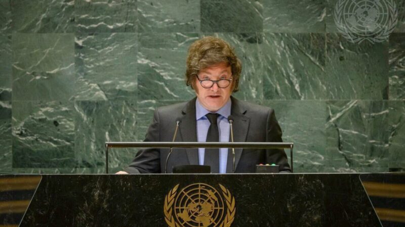 OCDE elogió reformas de Milei, pero advirtió sobre riesgo industrial