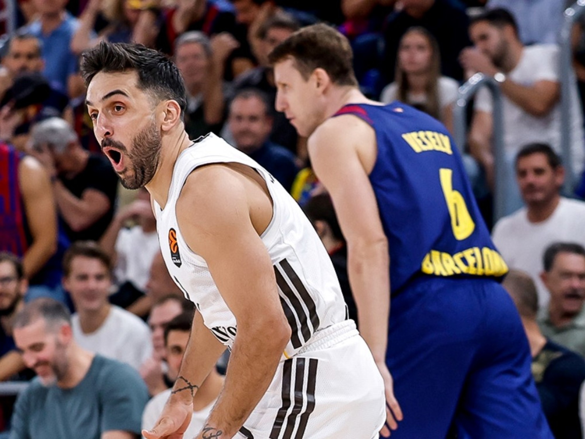 Campazzo y Deck: Madrid derrota al Barça de Laprovíttola en Euroliga