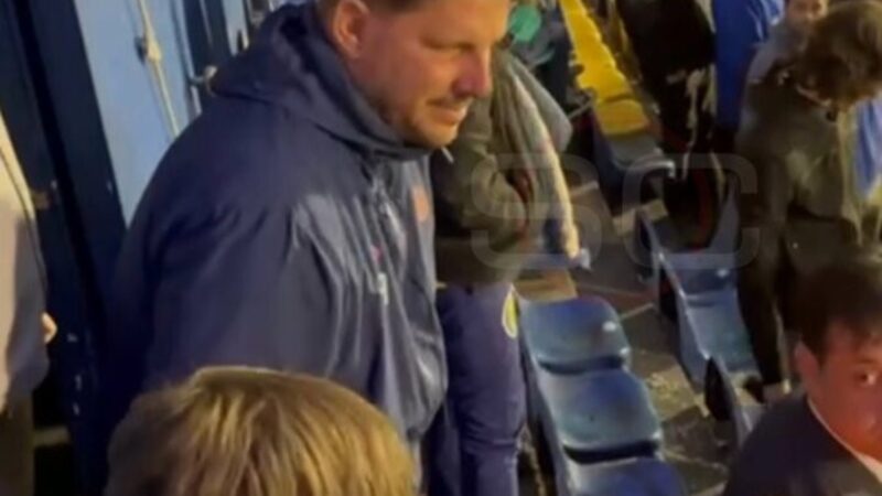 Tenso cruce entre DT de San Lorenzo y hincha de Central por no cobrar