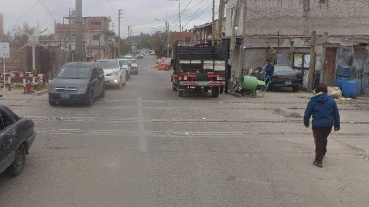 Lomas: hombre muy grave tras ser embestido por el Tren Roca