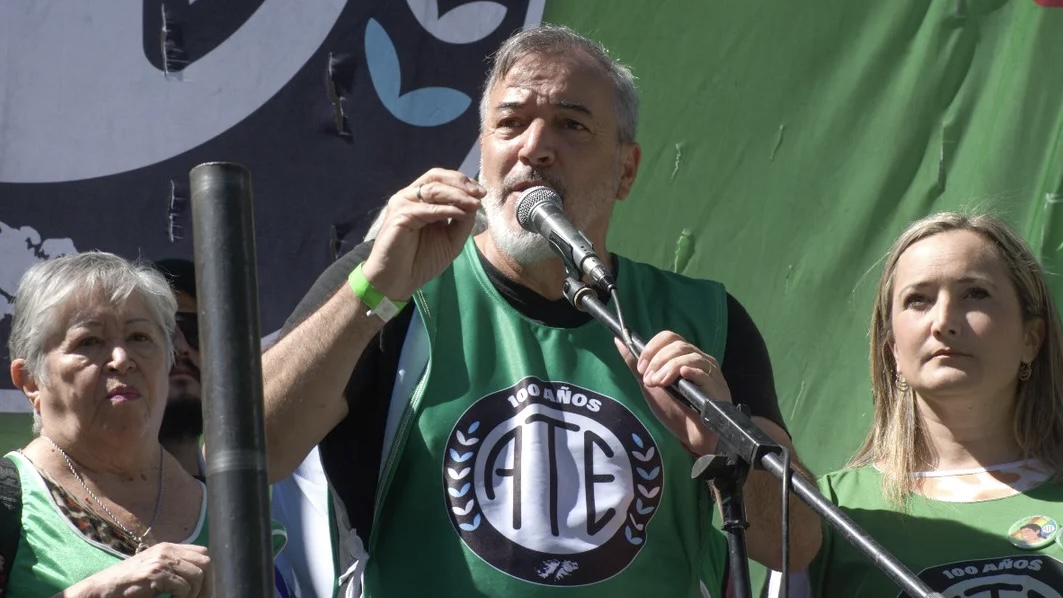 Bullrich denunció a Aguiar antes del paro de ATE por la reforma laboral