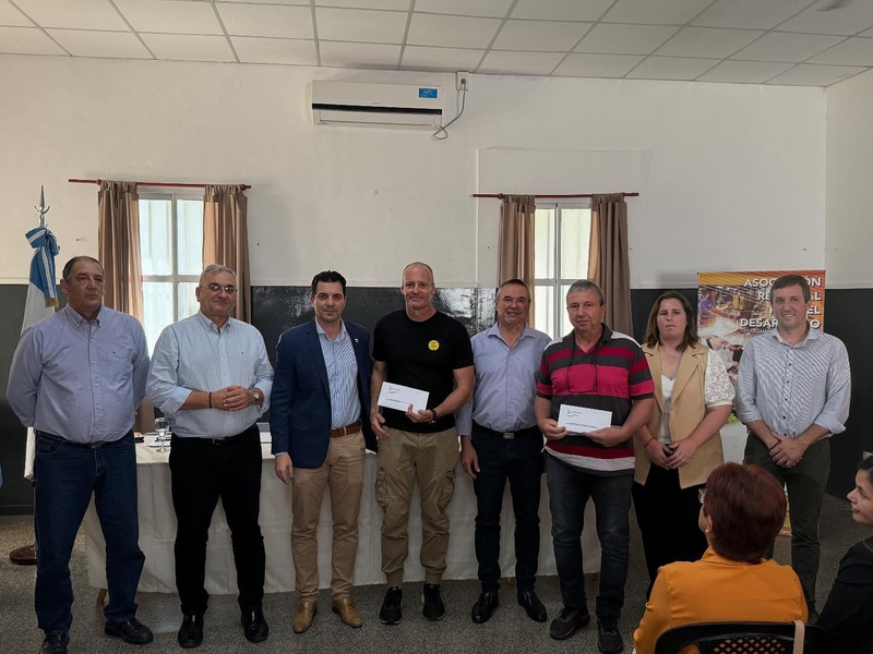 Nueva entrega de créditos impulsa desarrollo en el depto. Castellanos