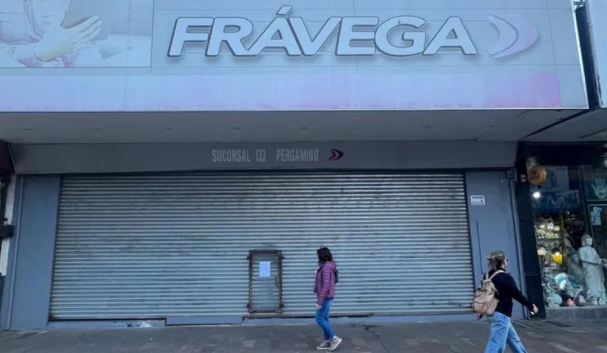 Frávega cierra en Temperley: gremio denuncia desprecio y 300 despidos