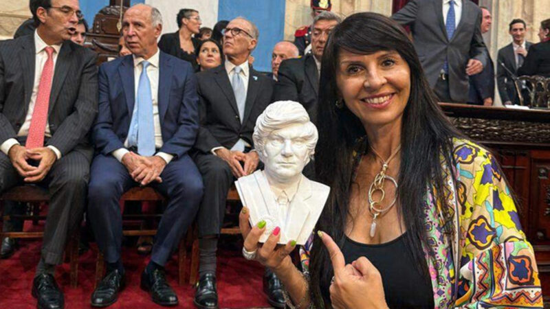 Comisión de Asuntos Constitucionales rechazó a Lorena Villaverde