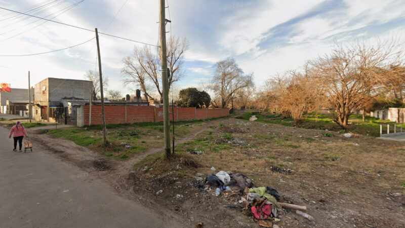 Hallan cadáver baleado de un joven en Almirante Brown; investigan