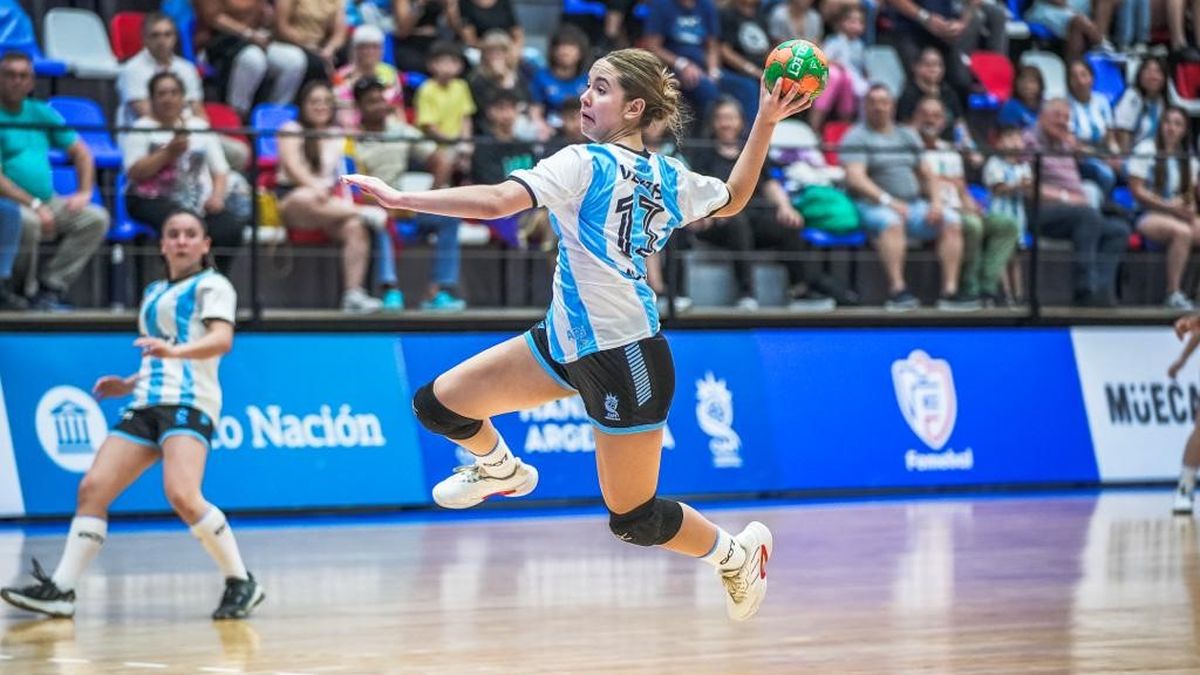 Selección Argentina y la facultad: cómo ayudan a deportistas a estudiar