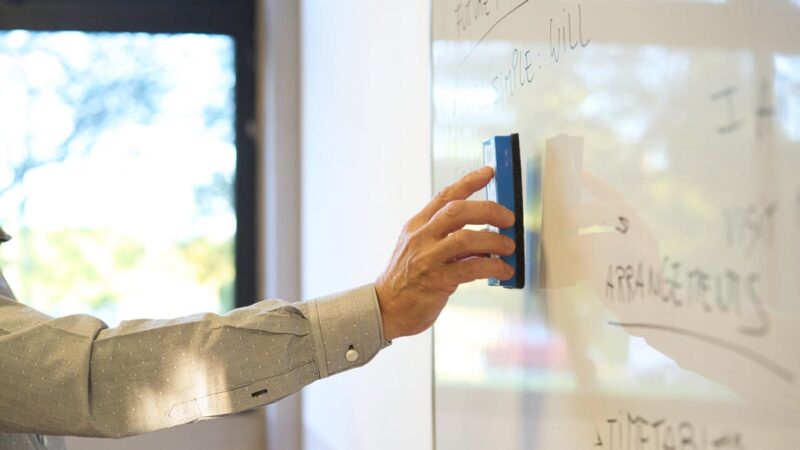 Desplome salarial avanza en universidades nacionales y preocupa