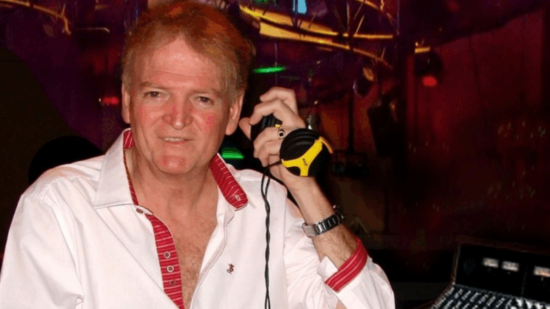 Medio siglo en las pistas: el DJ que anima las noches de Zona Sur