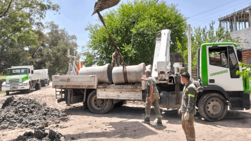 Obra de drenaje pluvial en 9 de Abril avanza en Esteban Echeverría