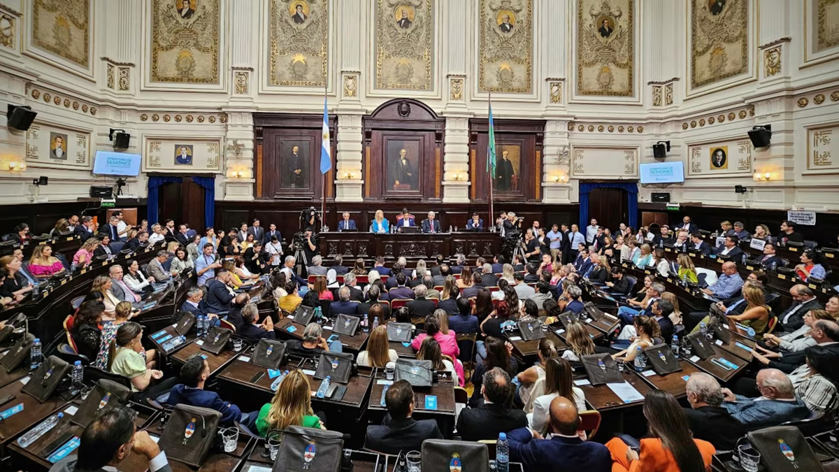 Diputados avalan endeudamiento provincial y el proyecto va al recinto