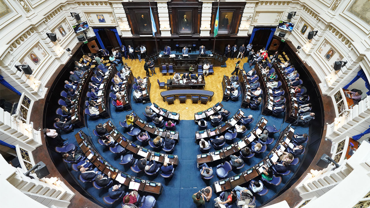 Legislatura bonaerense aprobó Presupuesto 2026 pero postergó deuda