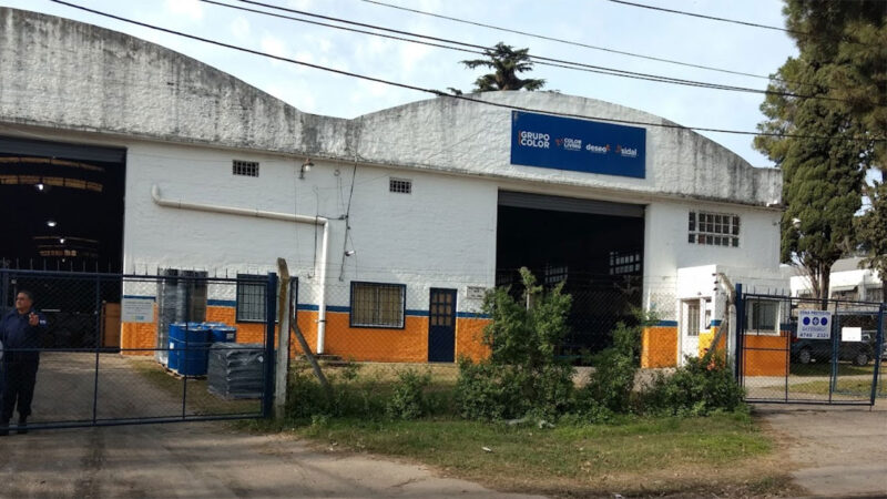 Cierre de fábrica de muebles en Pacheco deja 40 despedidos