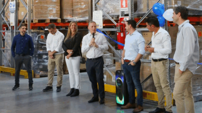 Fernando Gray asistió a inauguración de Bidcom Logistic en El Jagüel