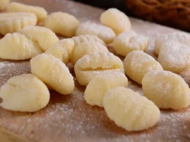 Por qué se comen ñoquis el 29 de cada mes: origen y tradición popular