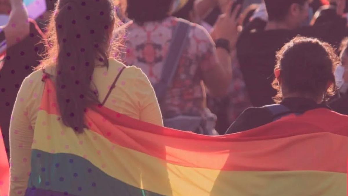Marcha del Orgullo en Avellaneda se mantiene pese a la lluvia
